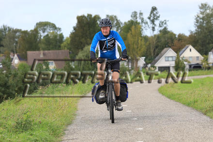 YZ12592.jpg